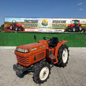 Японский трактор Kubota L1-235